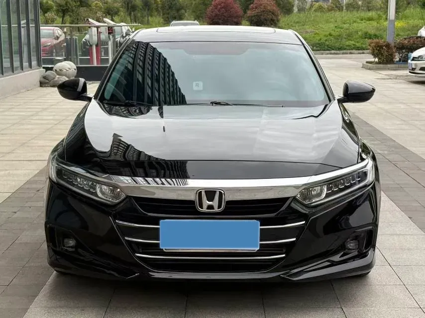 2022 Honda Accord 1.5T 194HP L4 CVT,autocango,china used car exporter,china ev exporter,chinese used car exporter,chinese used ev exporter