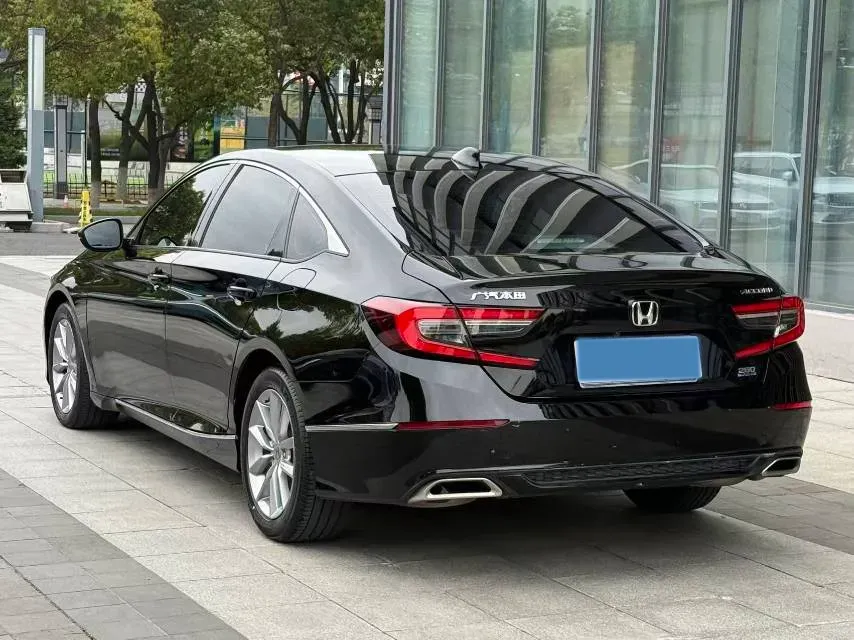 2022 Honda Accord 1.5T 194HP L4 CVT,autocango,china used car exporter,china ev exporter,chinese used car exporter,chinese used ev exporter