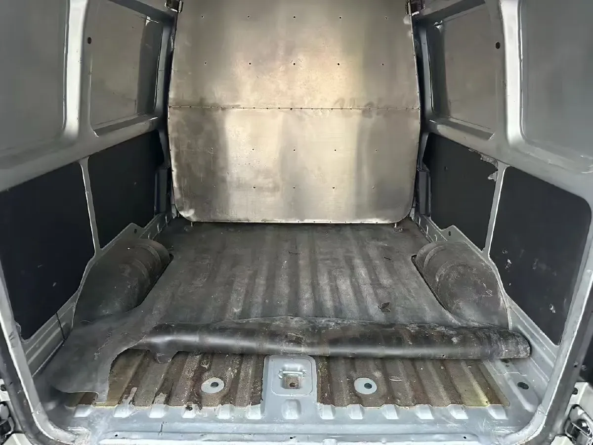 2020 WuLing RongGuang 1.5L 99HP L4 5MT,autocango,china used car exporter,china ev exporter,chinese used car exporter,chinese used ev exporter