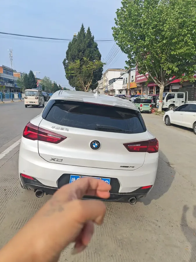 2022 BMW X2 2.0T 192HP L4 7DCT,autocango,china used car exporter,china ev exporter,chinese used car exporter,chinese used ev exporter