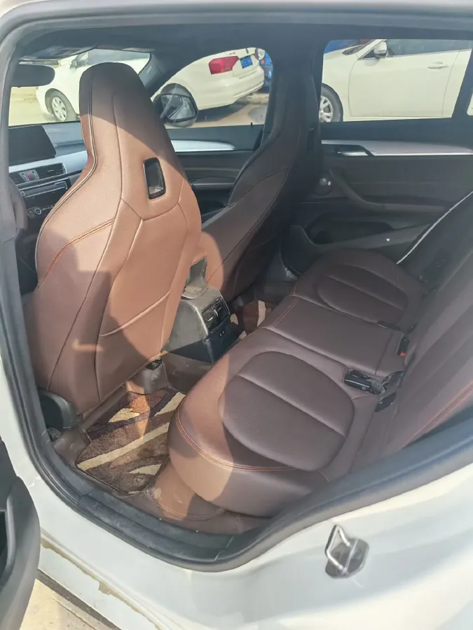 2022 BMW X2 2.0T 192HP L4 7DCT,autocango,china used car exporter,china ev exporter,chinese used car exporter,chinese used ev exporter