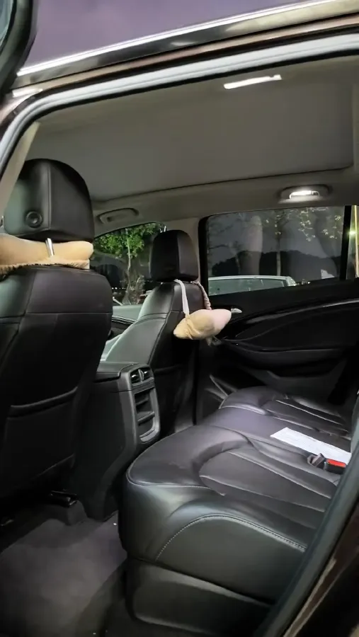 2020 Buick EnvisionPlus 1.5T 169HP L4 7DCT,autocango,china used car exporter,china ev exporter,chinese used car exporter,chinese used ev exporter