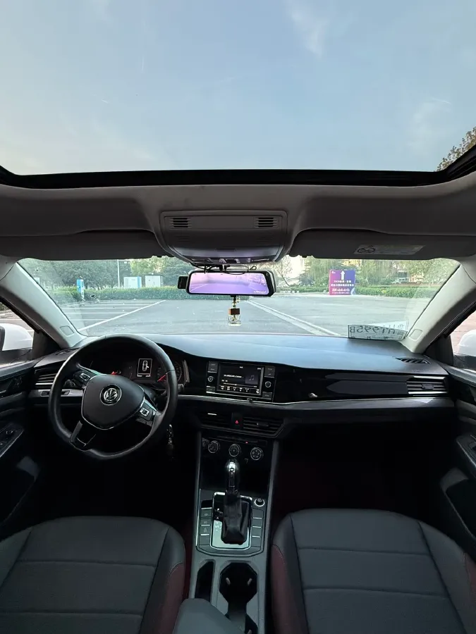 2019 MAXUS T60 2.0T 218HP L4 6AT,autocango,china used car exporter,china ev exporter,chinese used car exporter,chinese used ev exporter