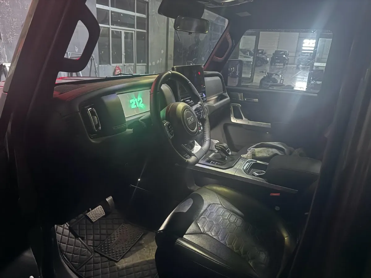 2024 212 212 T01 2.0T 252HP L4 8AT,autocango,china used car exporter,china ev exporter,chinese used car exporter,chinese used ev exporter