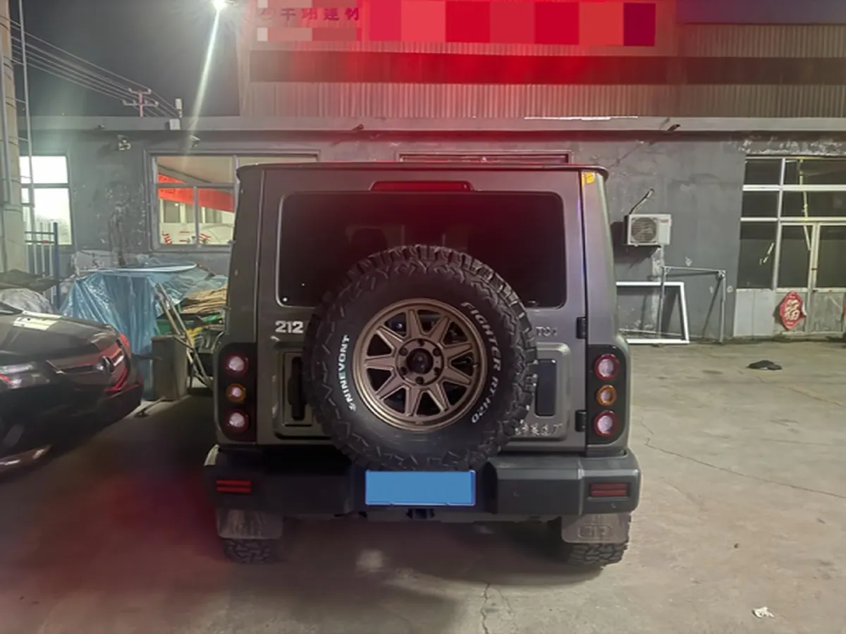 2024 212 212 T01 2.0T 252HP L4 8AT,autocango,china used car exporter,china ev exporter,chinese used car exporter,chinese used ev exporter