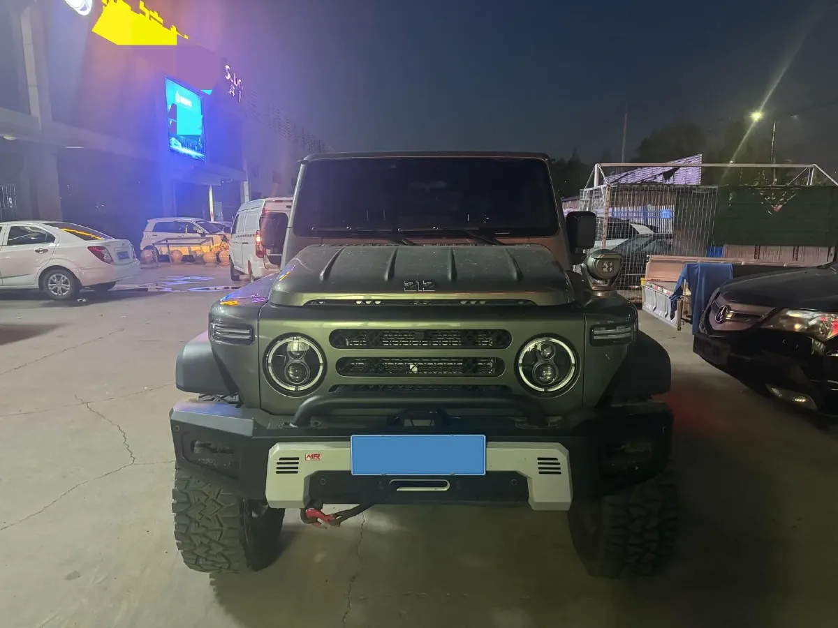 2024 212 212 T01 2.0T 252HP L4 8AT,autocango,china used car exporter,china ev exporter,chinese used car exporter,chinese used ev exporter