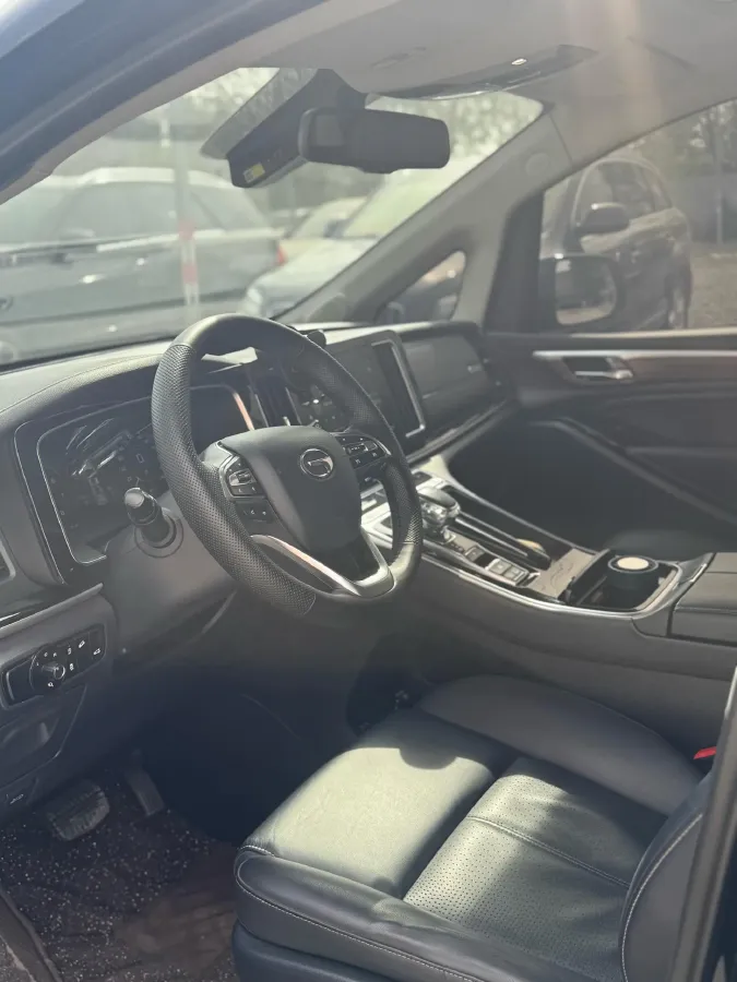 2021 GAC Trumpchi M8 2.0T 252HP L4 8AT,autocango,china used car exporter,china ev exporter,chinese used car exporter,chinese used ev exporter