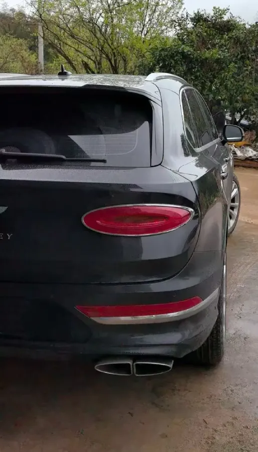 2024 Bentley Bentayga 4.0T 550HP V8 8AT,autocango,china used car exporter,china ev exporter,chinese used car exporter,chinese used ev exporter
