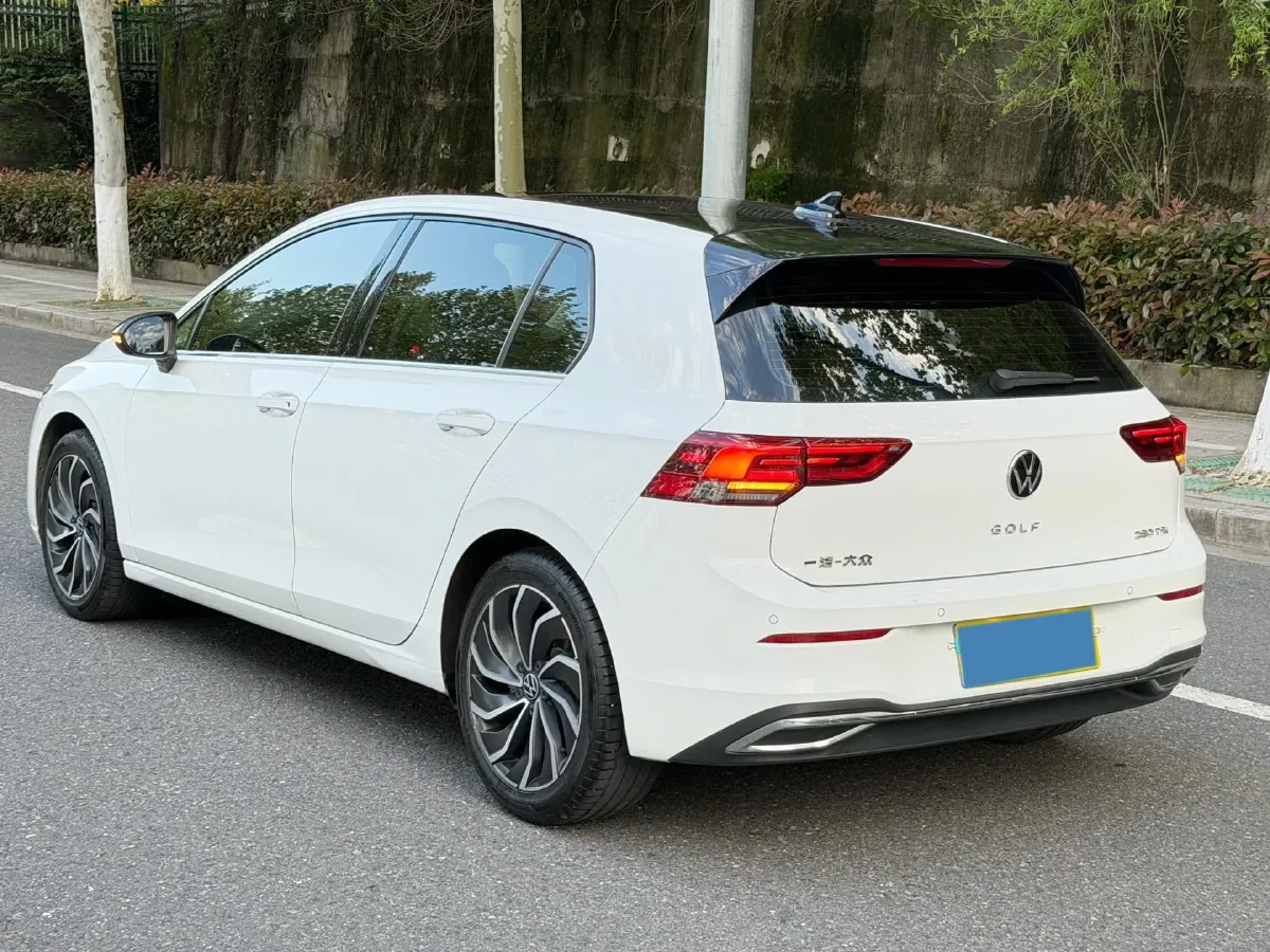 2023 Volkswagen Golf 1.4T 150HP L4 7DCT,autocango,china used car exporter,china ev exporter,chinese used car exporter,chinese used ev exporter
