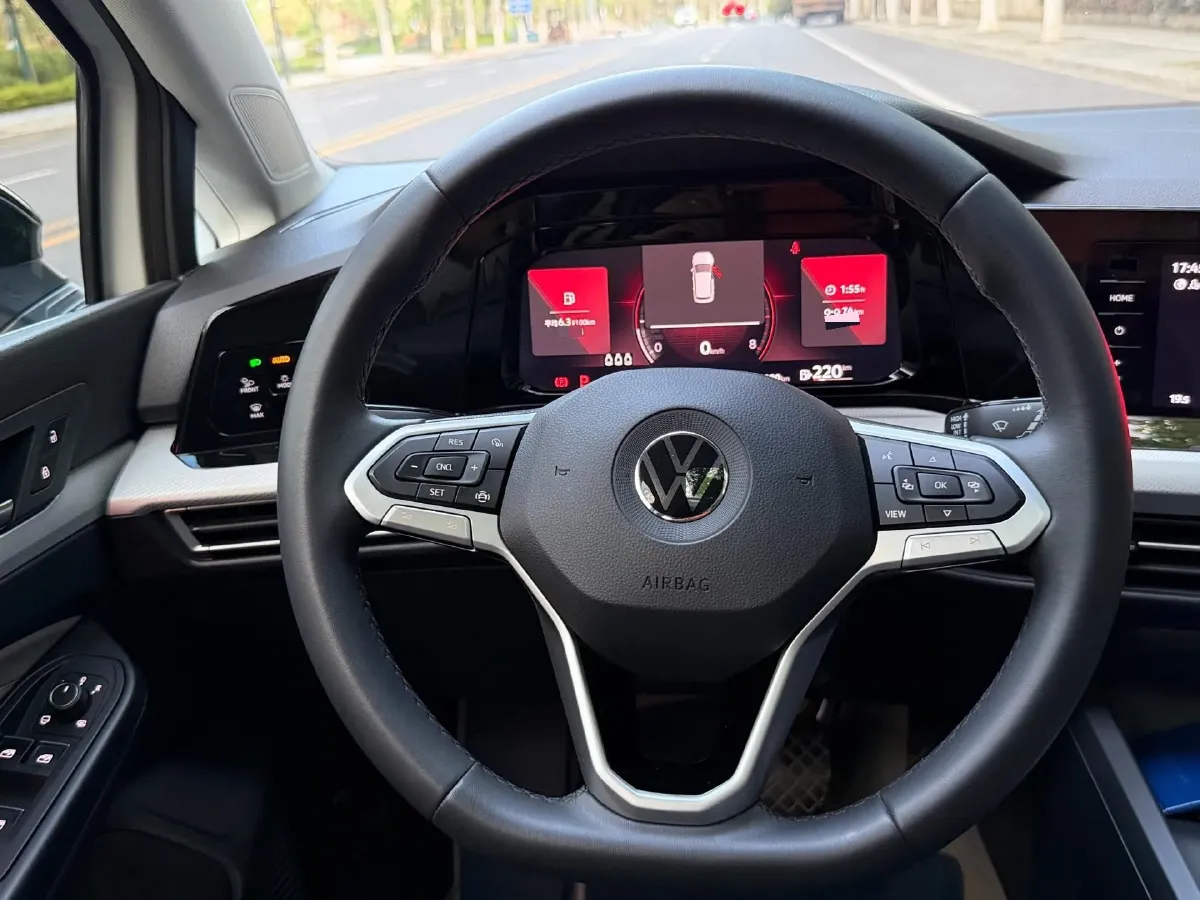 2023 Volkswagen Golf 1.4T 150HP L4 7DCT,autocango,china used car exporter,china ev exporter,chinese used car exporter,chinese used ev exporter