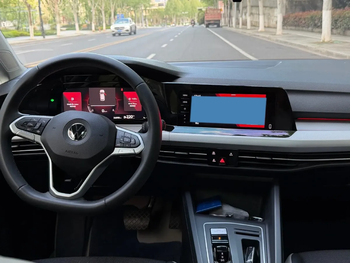 2023 Volkswagen Golf 1.4T 150HP L4 7DCT,autocango,china used car exporter,china ev exporter,chinese used car exporter,chinese used ev exporter