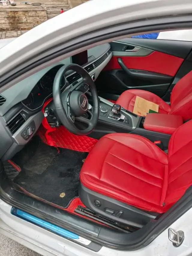 2019 Audi A4L 2.0T 190HP L4 7DCT,autocango,china used car exporter,china ev exporter,chinese used car exporter,chinese used ev exporter