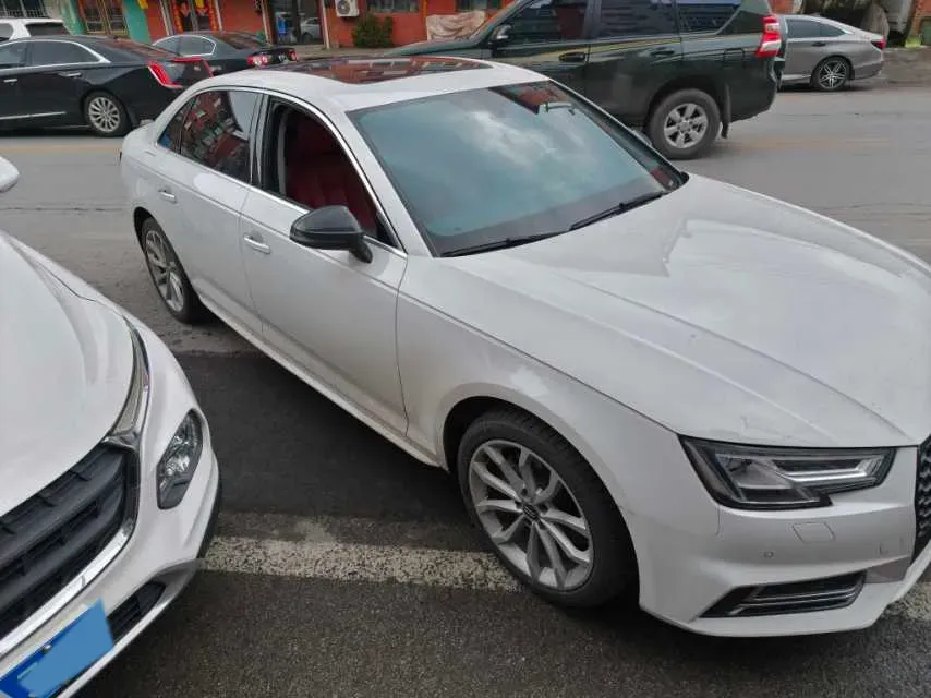 2019 Audi A4L 2.0T 190HP L4 7DCT,autocango,china used car exporter,china ev exporter,chinese used car exporter,chinese used ev exporter