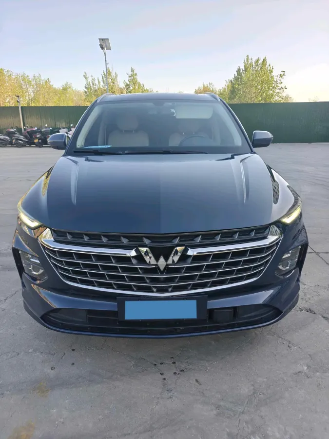 2020 WuLing KaiJie 1.5T 147HP L4 CVT,autocango,china used car exporter,china ev exporter,chinese used car exporter,chinese used ev exporter