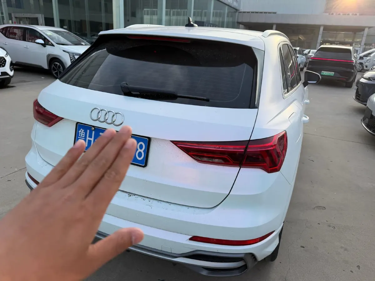 2022 Audi Q3 1.4T 150HP L4 7DCT,autocango,china used car exporter,china ev exporter,chinese used car exporter,chinese used ev exporter