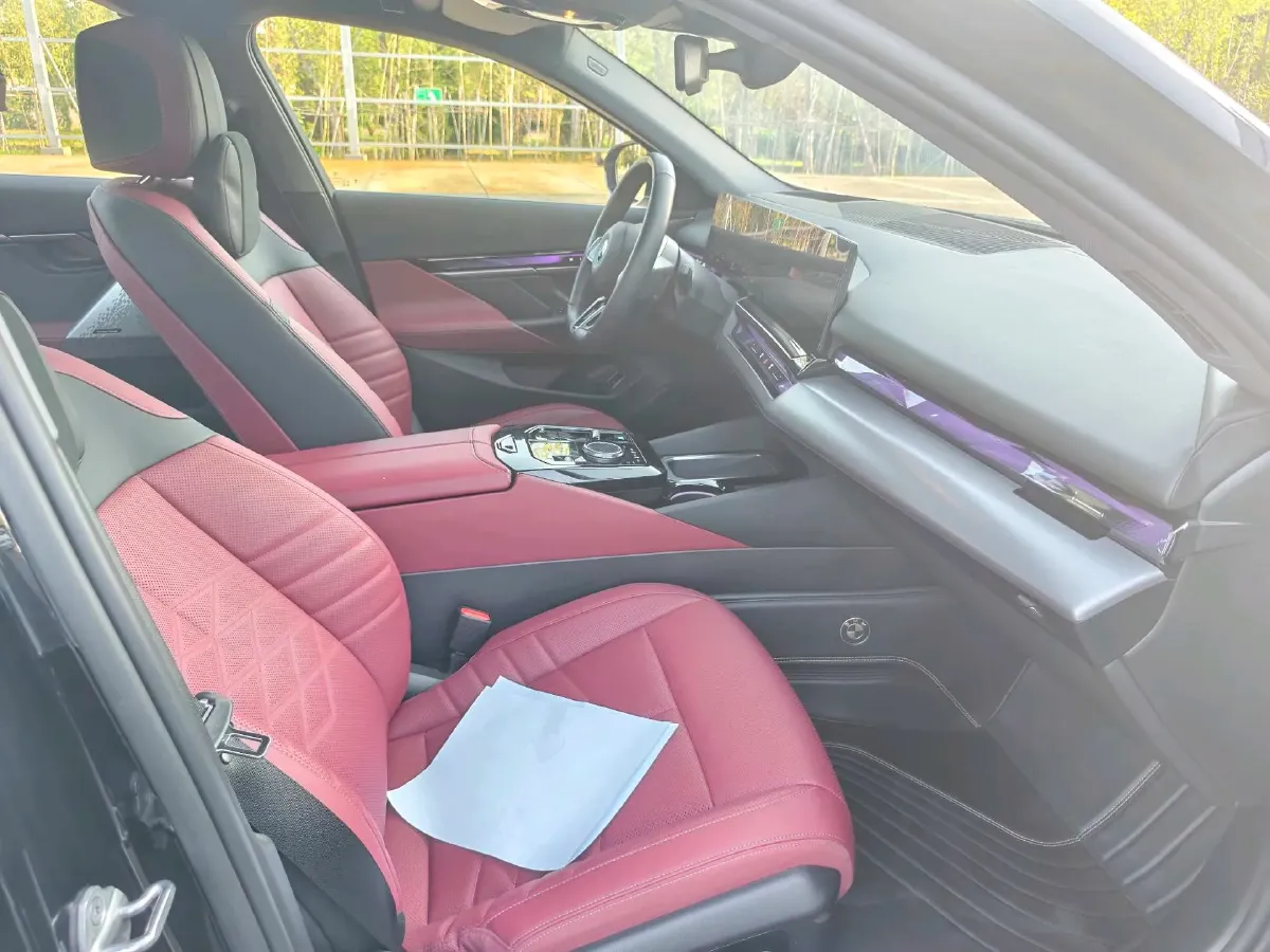 2025 BMW i5 BEV 96.96KWH,autocango,china used car exporter,china ev exporter,chinese used car exporter,chinese used ev exporter