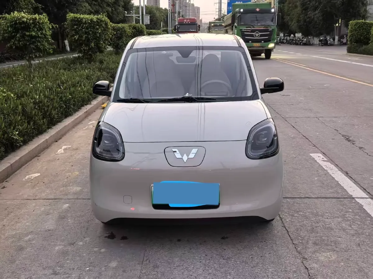 2025 WuLing HongGuang MINI EV BEV 16.2KWH,autocango,china used car exporter,china ev exporter,chinese used car exporter,chinese used ev exporter