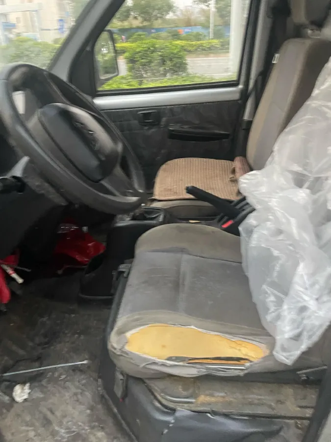 2020 WuLing RongGuang Mini Truck 1.5L 99HP L4 5MT,autocango,china used car exporter,china ev exporter,chinese used car exporter,chinese used ev exporter