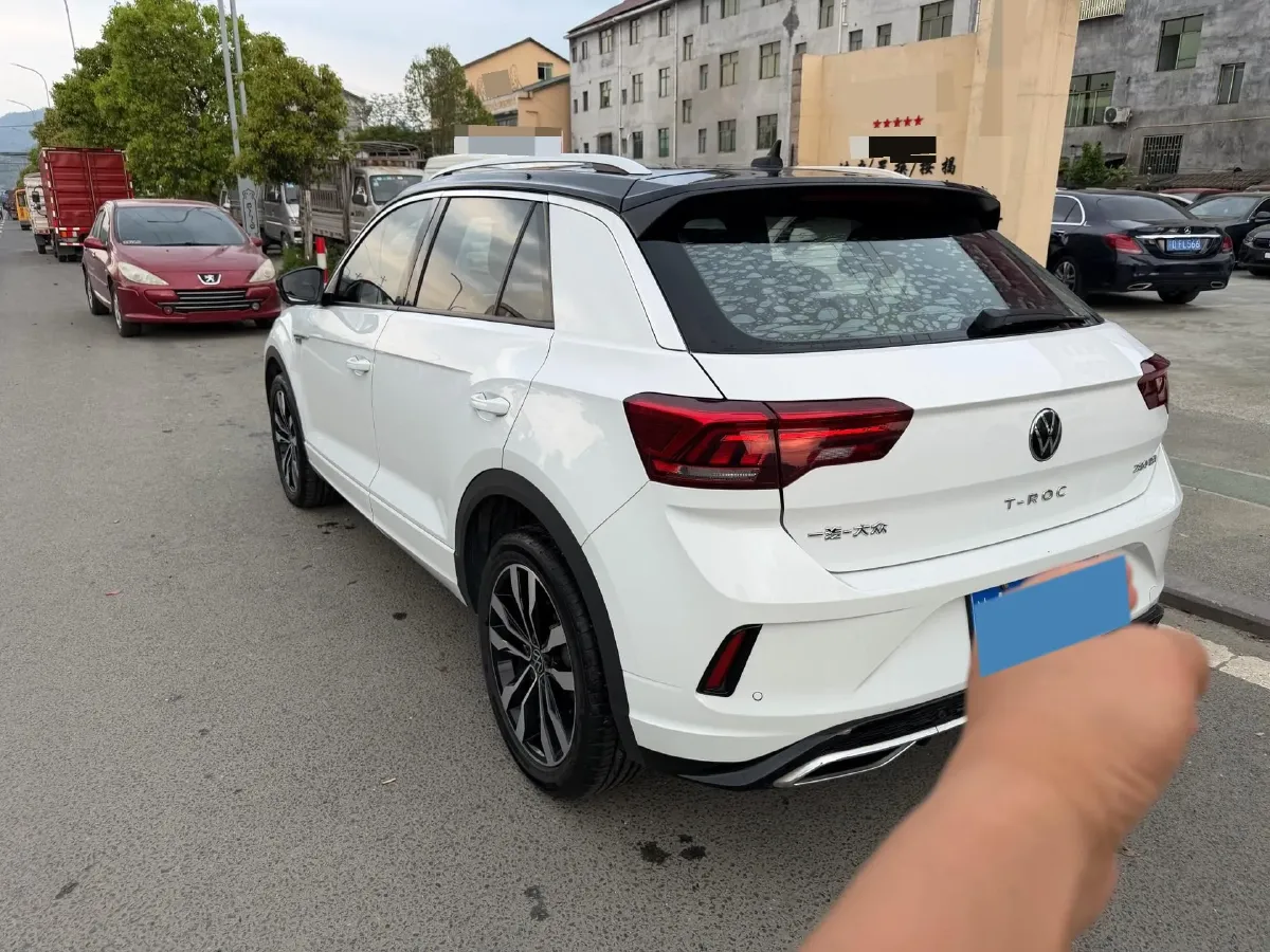 2021 Volkswagen T-Roc 1.4T 150HP L4 7DCT,autocango,china used car exporter,china ev exporter,chinese used car exporter,chinese used ev exporter
