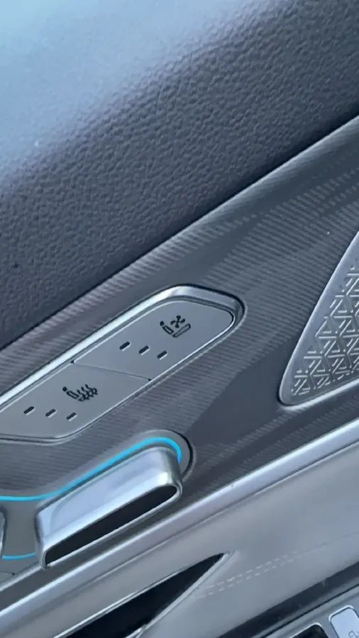 2023 Jetour X70 2.0T 254HP L4 7DCT,autocango,china used car exporter,china ev exporter,chinese used car exporter,chinese used ev exporter