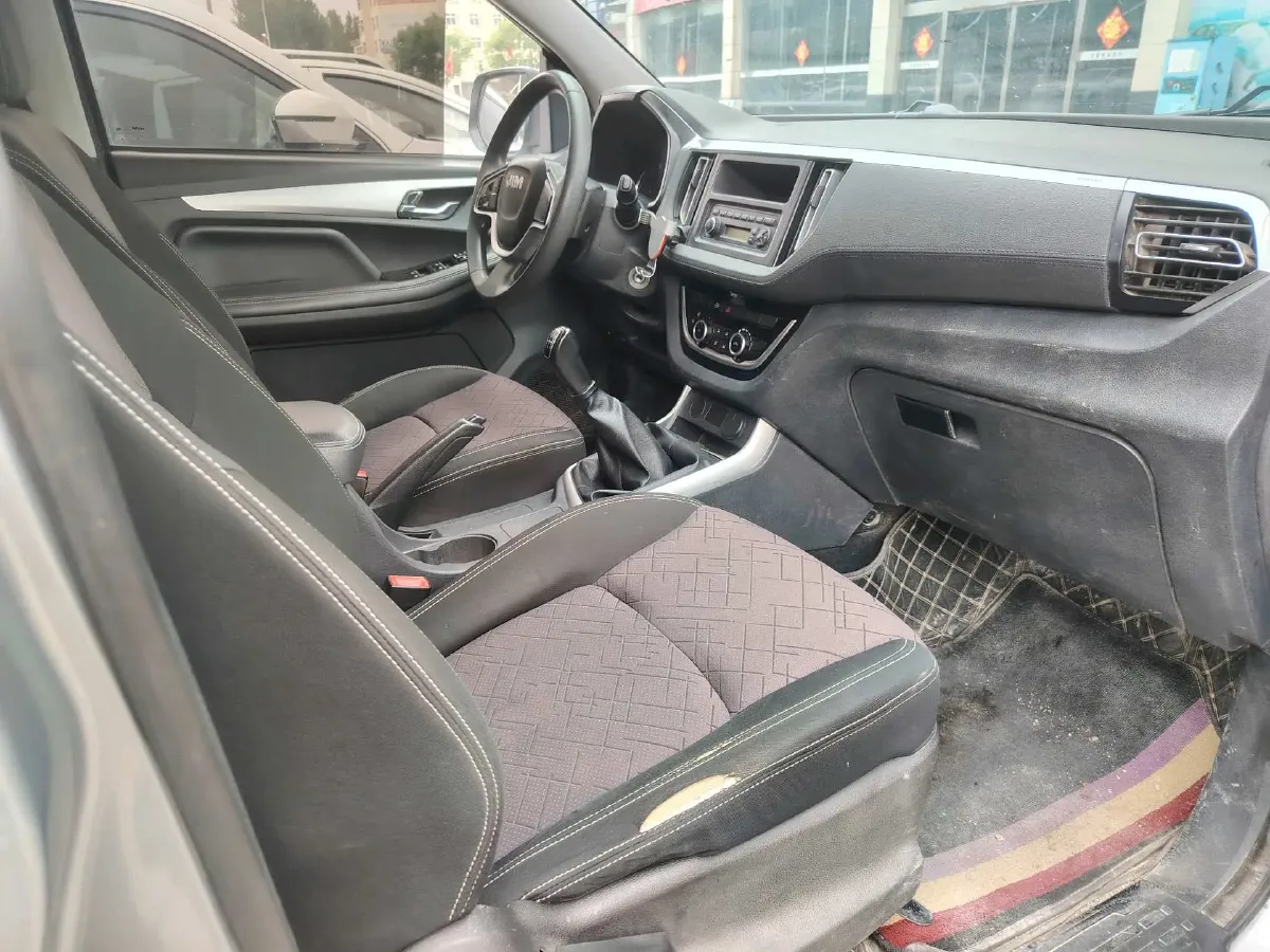 2022 Isuzu RE-MAX Jim 2.8T 120HP L4 5MT,autocango,china used car exporter,china ev exporter,chinese used car exporter,chinese used ev exporter