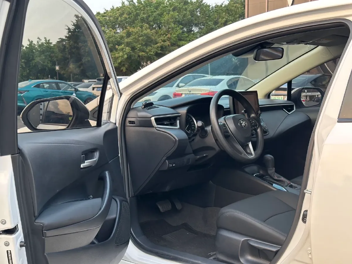 2023 Toyota Corolla 1.2T 116HP L4 CVT,autocango,china used car exporter,china ev exporter,chinese used car exporter,chinese used ev exporter