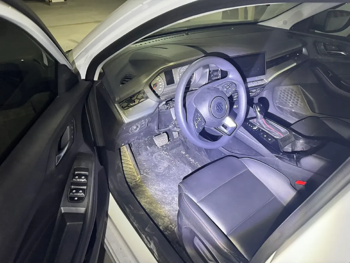 2025 MG 5 1.5L 129HP L4 CVT,autocango,china used car exporter,china ev exporter,chinese used car exporter,chinese used ev exporter