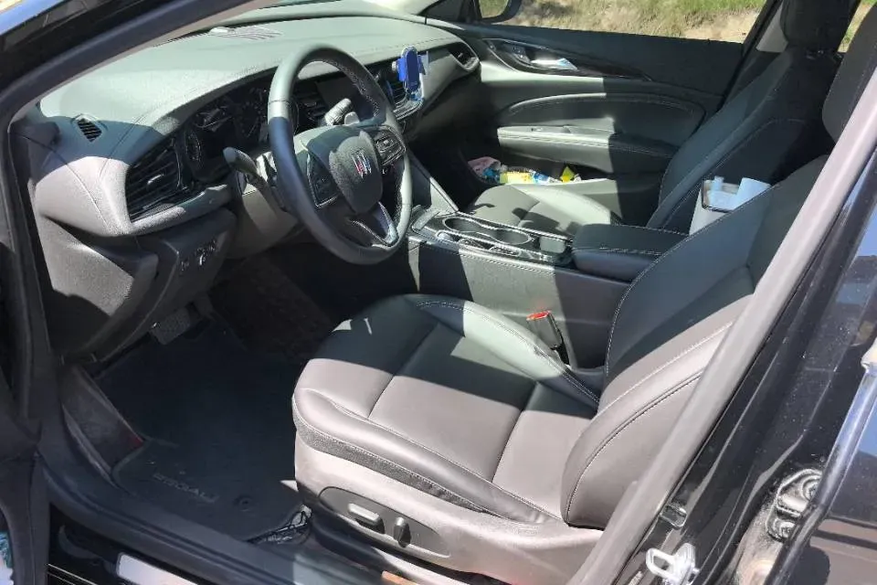 2024 Buick Regal 1.5T 169HP L4 9AT,autocango,china used car exporter,china ev exporter,chinese used car exporter,chinese used ev exporter