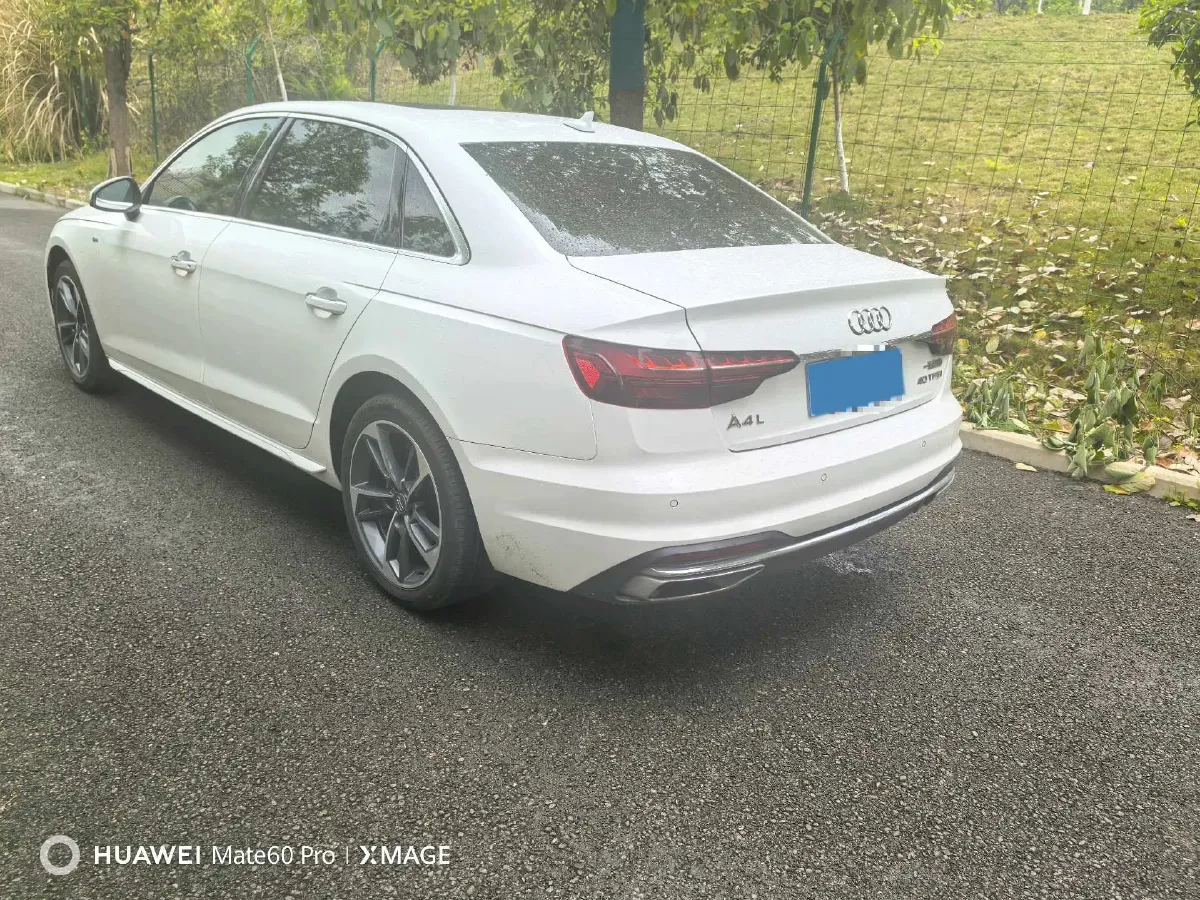 2020 Audi A4L 2.0T 190HP L4 7DCT,autocango,china used car exporter,china ev exporter,chinese used car exporter,chinese used ev exporter