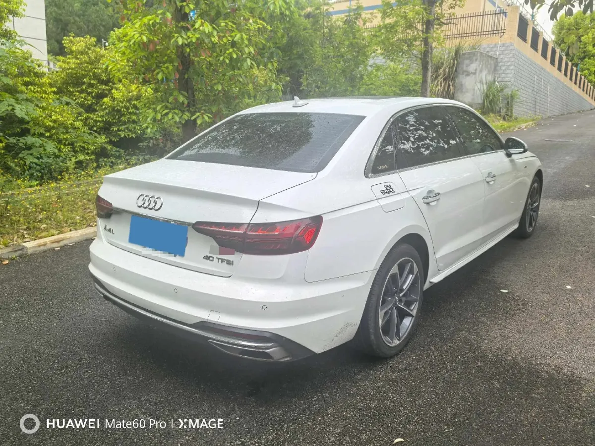 2020 Audi A4L 2.0T 190HP L4 7DCT,autocango,china used car exporter,china ev exporter,chinese used car exporter,chinese used ev exporter