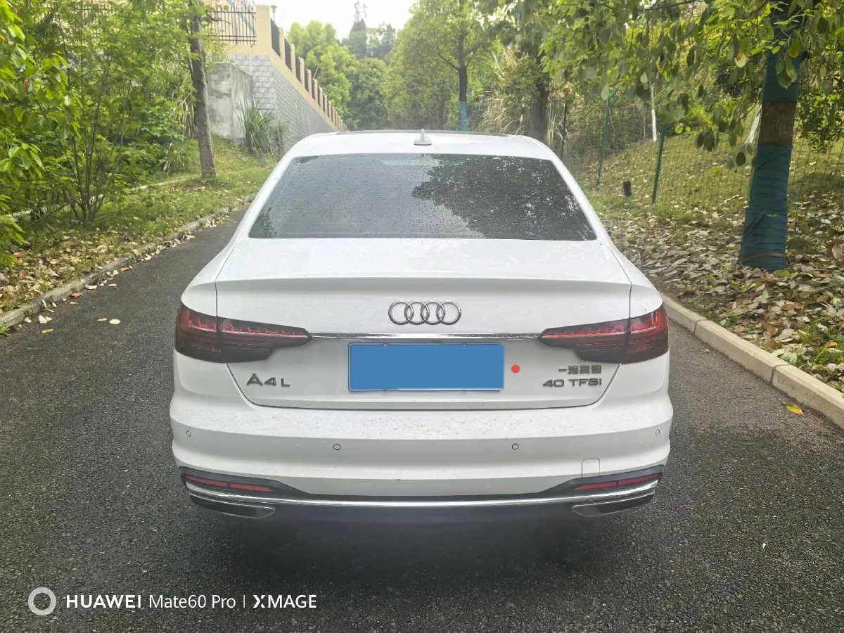 2020 Audi A4L 2.0T 190HP L4 7DCT,autocango,china used car exporter,china ev exporter,chinese used car exporter,chinese used ev exporter