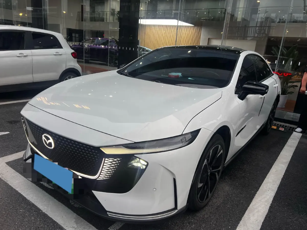 2024 Mazda EZ-6 BEV 68.8KWH,autocango,china used car exporter,china ev exporter,chinese used car exporter,chinese used ev exporter
