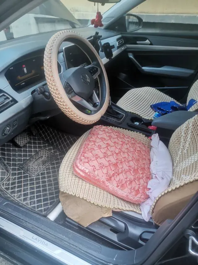 2023 Volkswagen Lavida 1.5L 110HP L4 6AT,autocango,china used car exporter,china ev exporter,chinese used car exporter,chinese used ev exporter