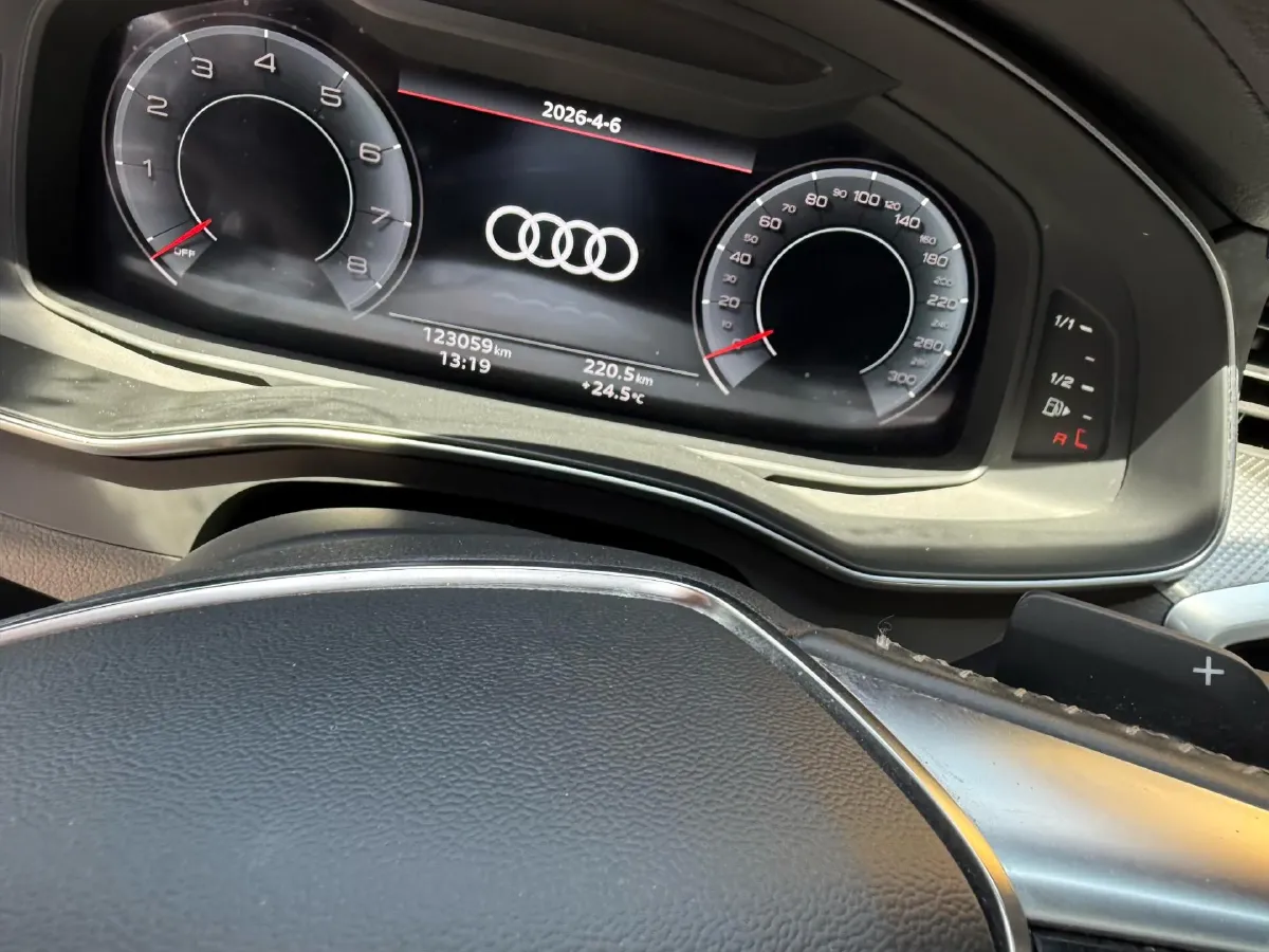 2020 Audi A6L 2.0T 224HP L4 7DCT,autocango,china used car exporter,china ev exporter,chinese used car exporter,chinese used ev exporter