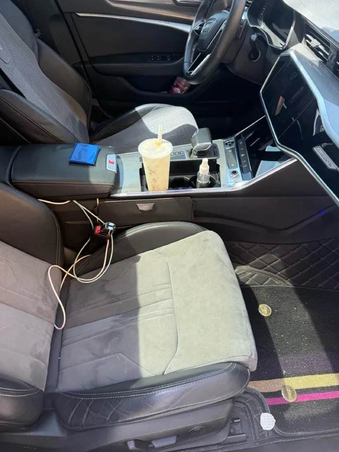 2020 Audi A6L 2.0T 224HP L4 7DCT,autocango,china used car exporter,china ev exporter,chinese used car exporter,chinese used ev exporter