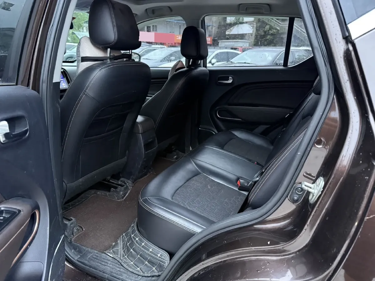 2017 GAC Trumpchi GS3 1.5L 114HP L4 5MT,autocango,china used car exporter,china ev exporter,chinese used car exporter,chinese used ev exporter