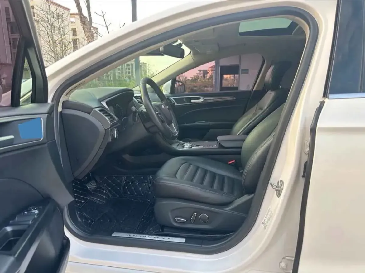 2018 Ford Mondeo 1.5T 181HP L4 6AT,autocango,china used car exporter,china ev exporter,chinese used car exporter,chinese used ev exporter