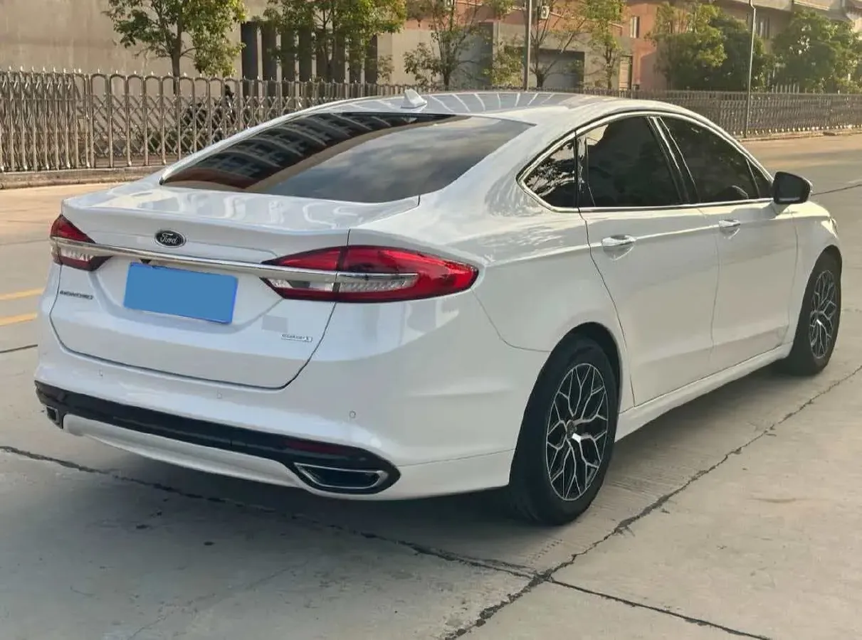 2018 Ford Mondeo 1.5T 181HP L4 6AT,autocango,china used car exporter,china ev exporter,chinese used car exporter,chinese used ev exporter