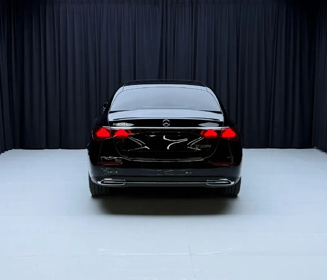 2024 Mercedes-Benz E Class 2.0T 258HP L4 9AT,autocango,china used car exporter,china ev exporter,chinese used car exporter,chinese used ev exporter