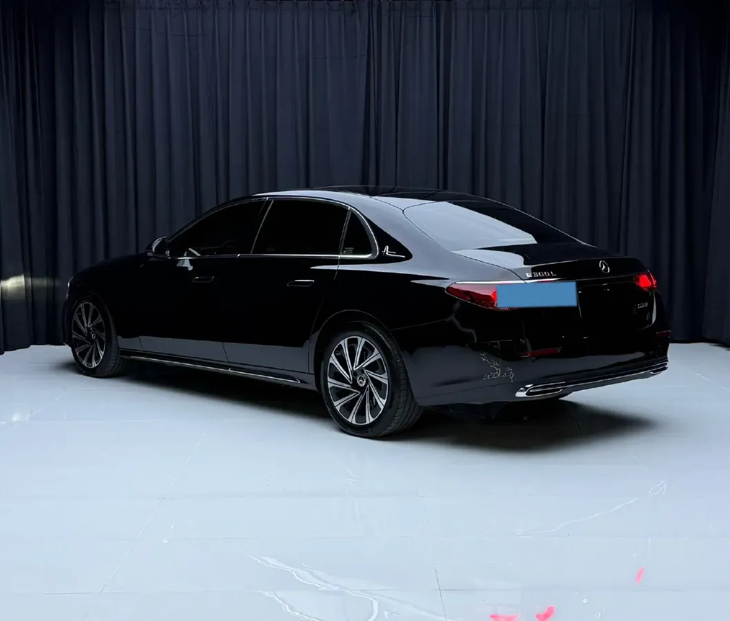 2024 Mercedes-Benz E Class 2.0T 258HP L4 9AT,autocango,china used car exporter,china ev exporter,chinese used car exporter,chinese used ev exporter