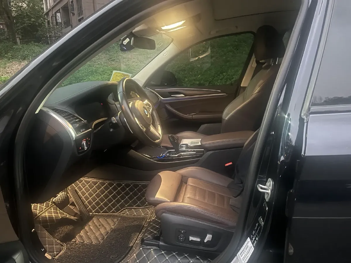 2021 BMW X3 2.0T 224HP L4 8AT,autocango,china used car exporter,china ev exporter,chinese used car exporter,chinese used ev exporter