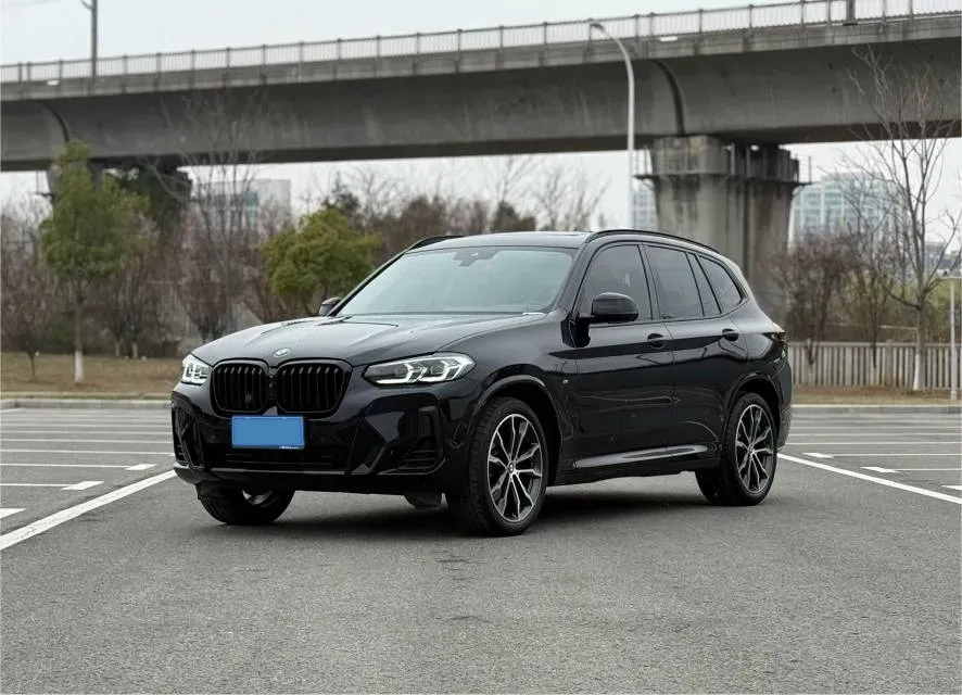 2022 BMW X3 2.0T 252HP L4 8AT,autocango,china used car exporter,china ev exporter,chinese used car exporter,chinese used ev exporter