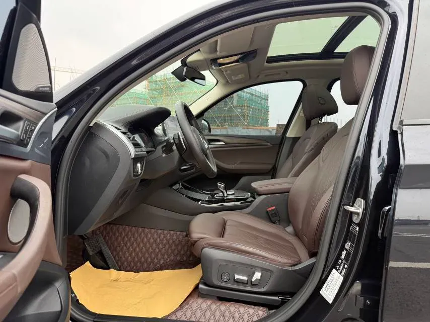 2022 BMW X3 2.0T 252HP L4 8AT,autocango,china used car exporter,china ev exporter,chinese used car exporter,chinese used ev exporter