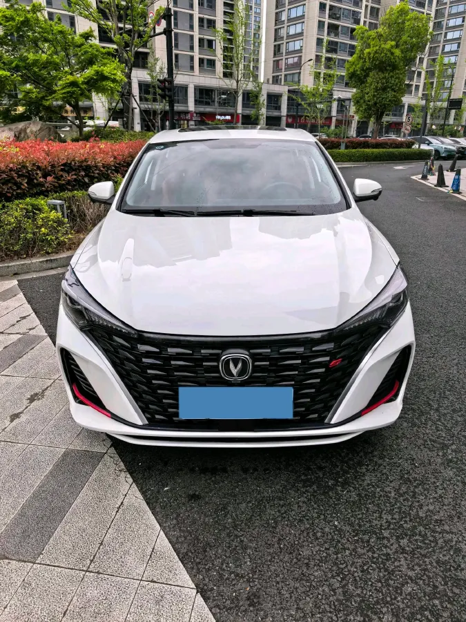 2023 ChangAn Eado 1.4T 160HP L4 7DCT,autocango,china used car exporter,china ev exporter,chinese used car exporter,chinese used ev exporter