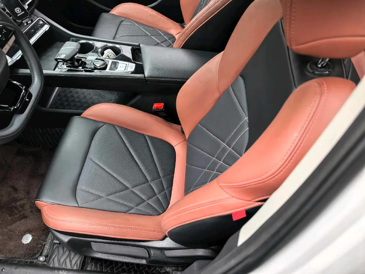 2023 ChangAn Eado 1.4T 160HP L4 7DCT,autocango,china used car exporter,china ev exporter,chinese used car exporter,chinese used ev exporter