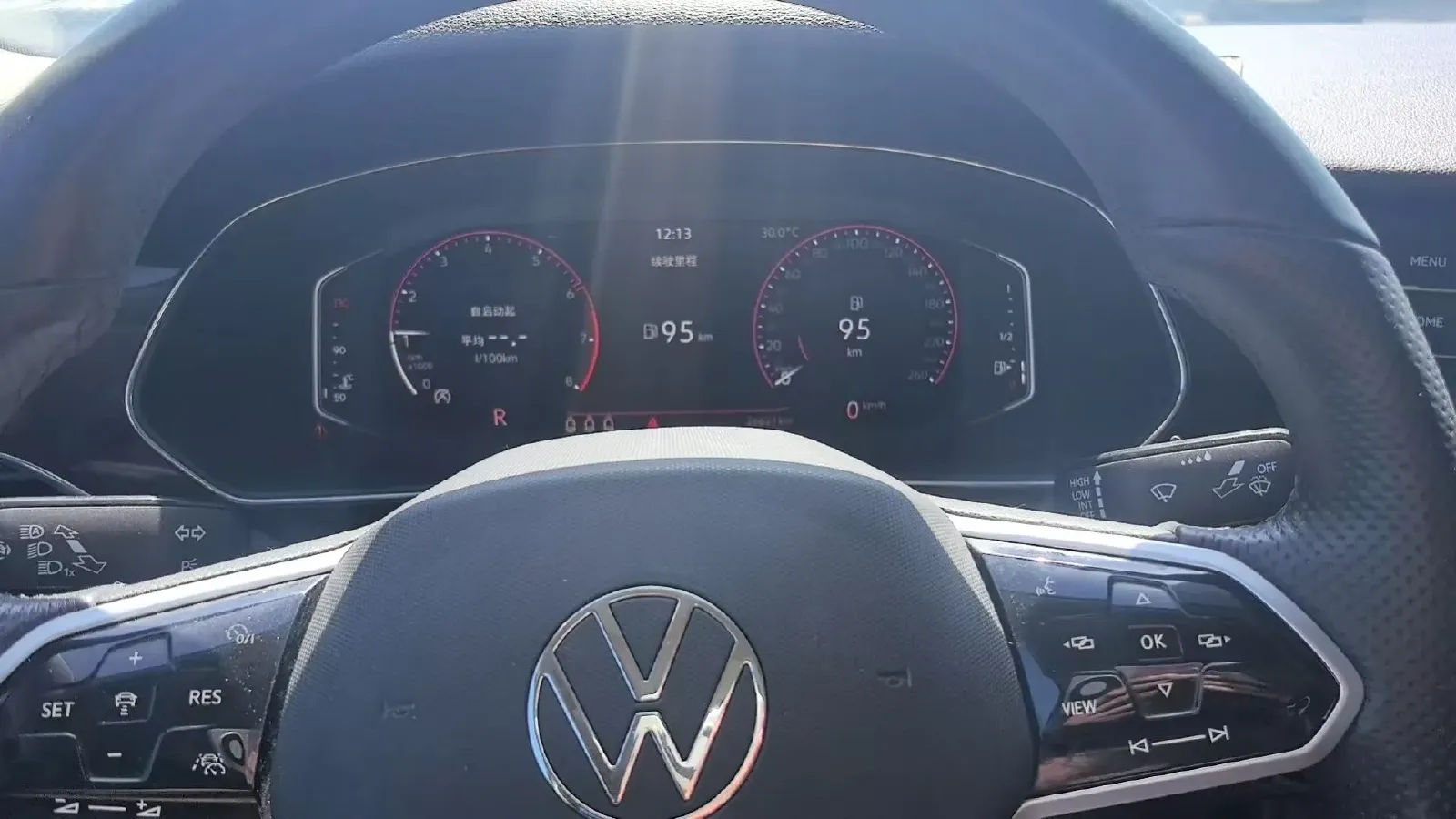 2023 Volkswagen Passat 2.0T 186HP L4 7DCT,autocango,china used car exporter,china ev exporter,chinese used car exporter,chinese used ev exporter