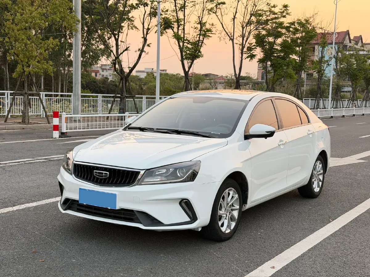 2021 BaoJun 530 1.5T 147HP L4 CVT,autocango,china used car exporter,china ev exporter,chinese used car exporter,chinese used ev exporter