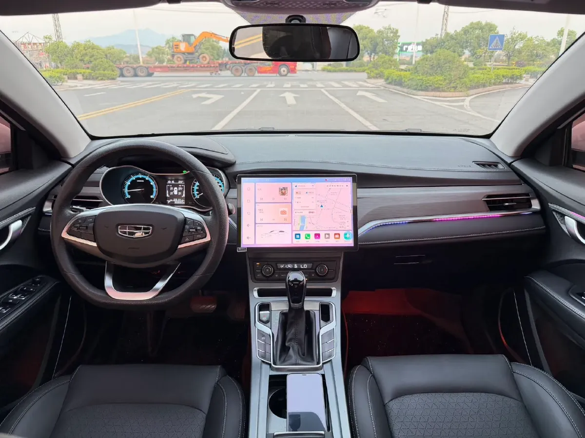 2021 BaoJun 530 1.5T 147HP L4 CVT,autocango,china used car exporter,china ev exporter,chinese used car exporter,chinese used ev exporter