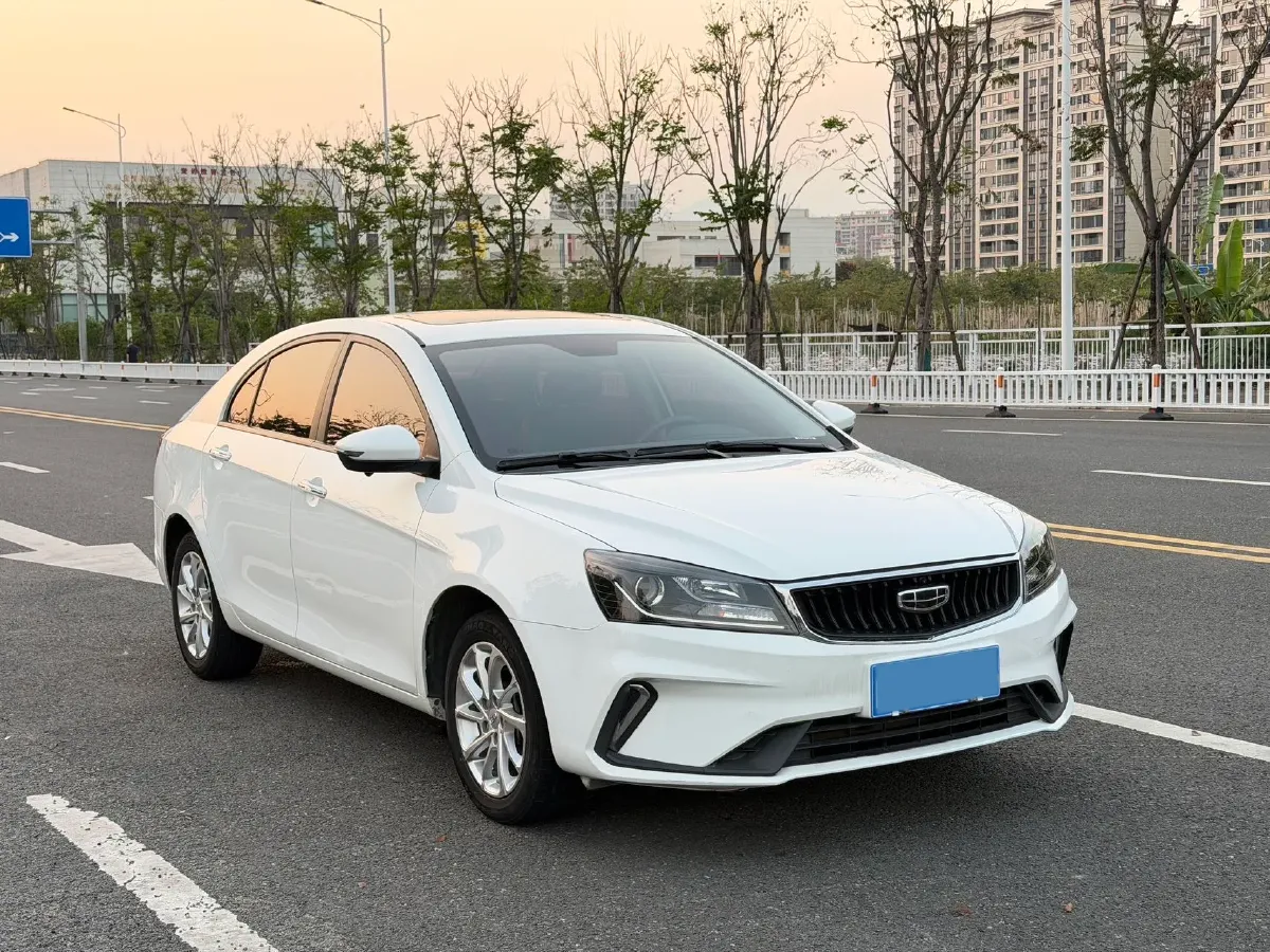 2021 BaoJun 530 1.5T 147HP L4 CVT,autocango,china used car exporter,china ev exporter,chinese used car exporter,chinese used ev exporter