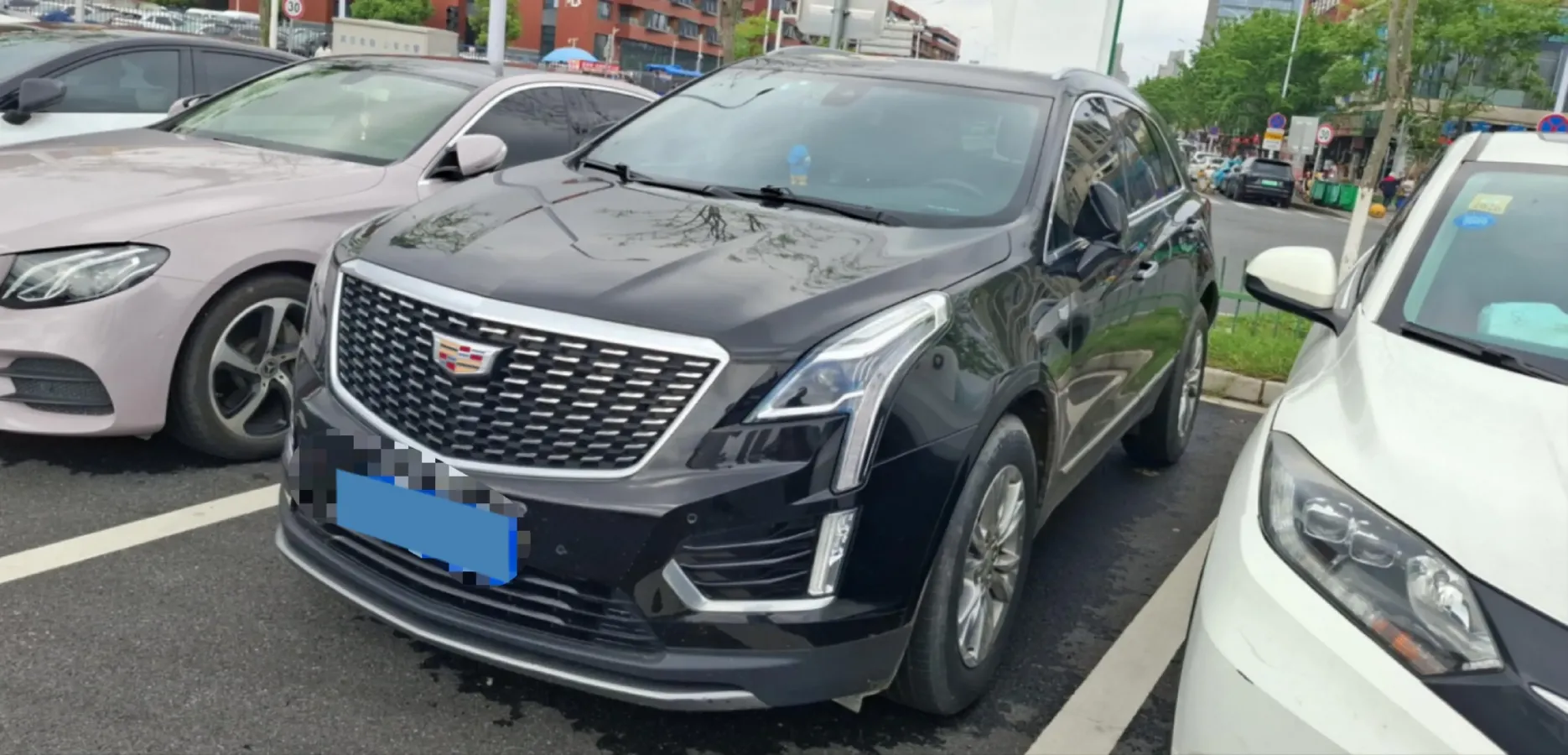 2022 Cadillac XT5 2.0T 237HP L4 9AT,autocango,china used car exporter,china ev exporter,chinese used car exporter,chinese used ev exporter